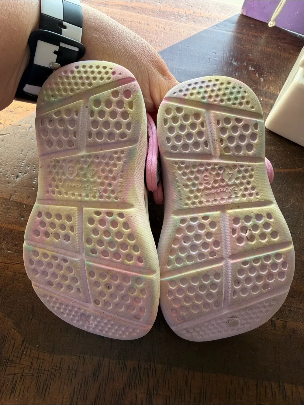 Kids Casual Tie-Dye Slip-On Clogs in Pastel Pink
